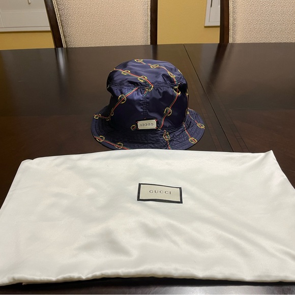 Gucci Other - New Gucci Floral Horsebit Logo Colors Bucket Hat Double Sided Size L